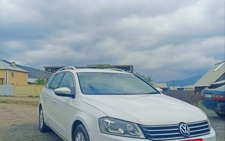 Volkswagen Passat B7, 2011 год, 1 300 000 рублей, 2 фотография