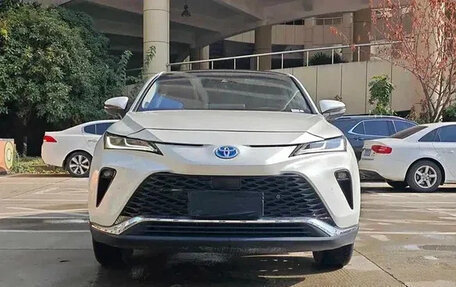 Toyota Venza, 2022 год, 3 050 060 рублей, 2 фотография