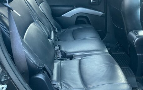Mitsubishi Outlander III рестайлинг 3, 2011 год, 1 500 000 рублей, 14 фотография