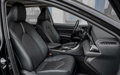 Toyota Camry, 2021 год, 3 360 000 рублей, 8 фотография