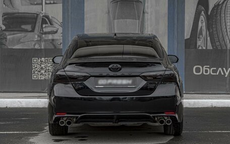 Toyota Camry, 2021 год, 3 360 000 рублей, 4 фотография