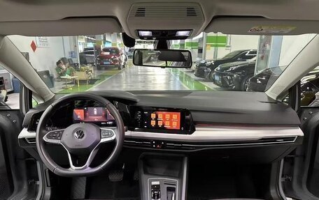 Volkswagen Golf VIII, 2021 год, 1 361 000 рублей, 11 фотография