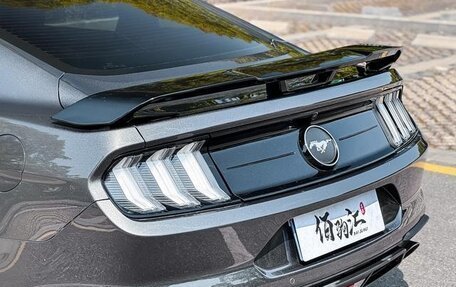 Ford Mustang VI рестайлинг, 2020 год, 2 780 000 рублей, 8 фотография