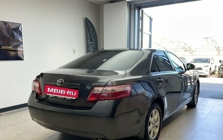 Toyota Camry, 2011 год, 1 340 000 рублей, 6 фотография