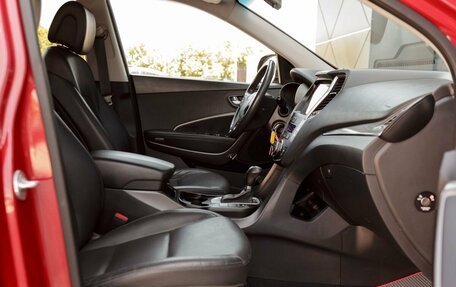 Hyundai Santa Fe III рестайлинг, 2016 год, 1 680 000 рублей, 20 фотография