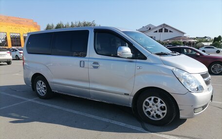 Hyundai Grand Starex Grand Starex I рестайлинг 2, 2008 год, 990 000 рублей, 1 фотография