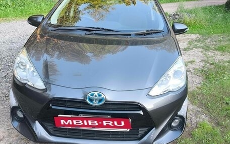 Toyota Aqua I, 2015 год, 1 080 000 рублей, 3 фотография