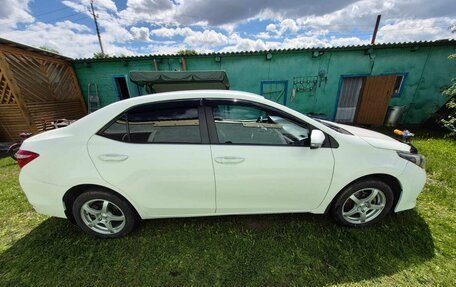 Toyota Corolla, 2013 год, 1 350 000 рублей, 3 фотография
