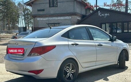 Hyundai Solaris II рестайлинг, 2015 год, 650 000 рублей, 4 фотография
