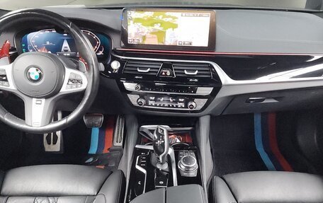 BMW 5 серия, 2022 год, 4 990 000 рублей, 5 фотография