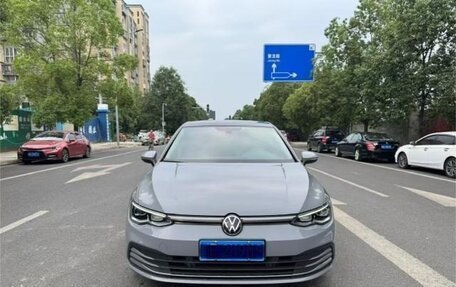 Volkswagen Golf VIII, 2022 год, 1 450 900 рублей, 2 фотография