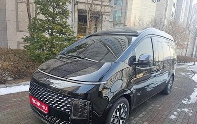 Hyundai Staria, 2024 год, 5 242 000 рублей, 1 фотография