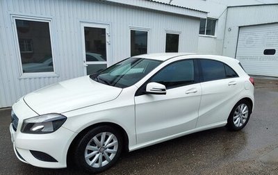 Mercedes-Benz A-Класс, 2015 год, 1 500 000 рублей, 1 фотография