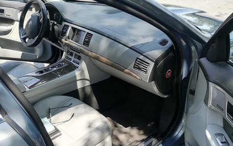 Jaguar XF I рестайлинг, 2013 год, 1 170 000 рублей, 8 фотография