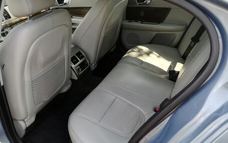 Jaguar XF I рестайлинг, 2013 год, 1 170 000 рублей, 17 фотография