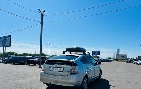 Toyota Prius, 2005 год, 909 000 рублей, 6 фотография