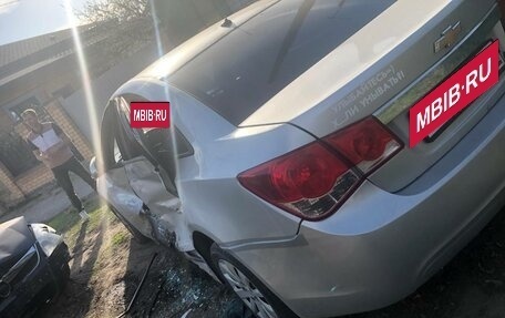 Chevrolet Cruze II, 2011 год, 270 000 рублей, 2 фотография