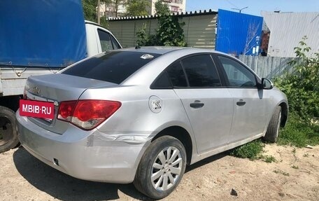 Chevrolet Cruze II, 2011 год, 270 000 рублей, 6 фотография