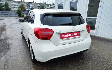 Mercedes-Benz A-Класс, 2015 год, 1 500 000 рублей, 3 фотография