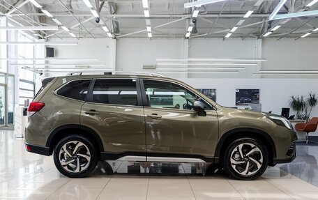 Subaru Forester, 2024 год, 4 990 000 рублей, 11 фотография