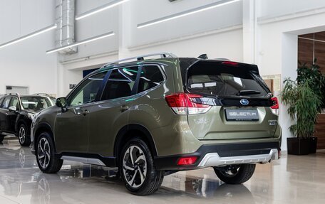 Subaru Forester, 2024 год, 4 990 000 рублей, 8 фотография