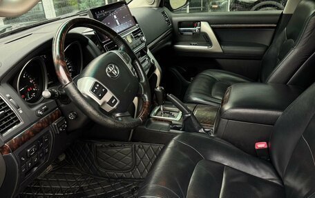 Toyota Land Cruiser 200, 2012 год, 3 399 000 рублей, 11 фотография