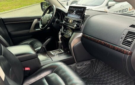 Toyota Land Cruiser 200, 2012 год, 3 399 000 рублей, 12 фотография