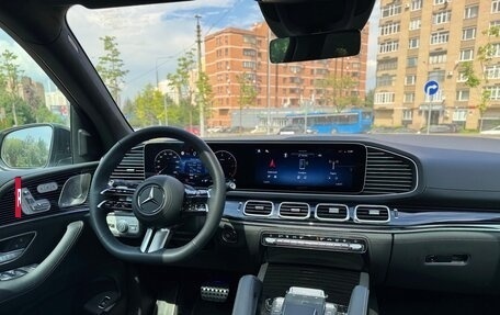 Mercedes-Benz GLS, 2024 год, 18 300 000 рублей, 15 фотография