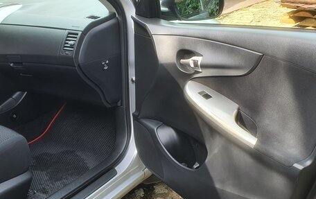 Toyota Corolla, 2011 год, 1 100 000 рублей, 7 фотография