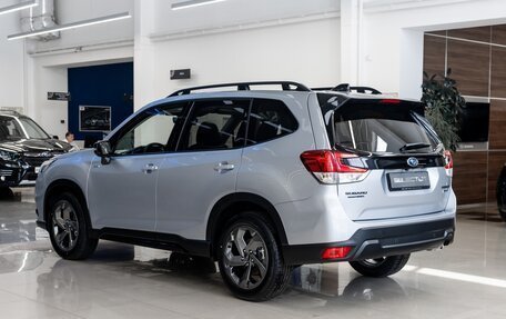 Subaru Forester, 2024 год, 4 990 000 рублей, 8 фотография