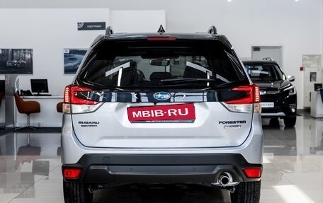 Subaru Forester, 2024 год, 4 990 000 рублей, 10 фотография