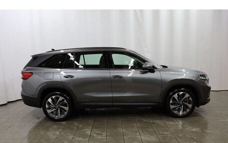 Skoda Kodiaq, 2025 год, 4 800 000 рублей, 7 фотография