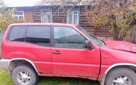 Nissan Terrano II рестайлинг, 1995 год, 100 000 рублей, 7 фотография
