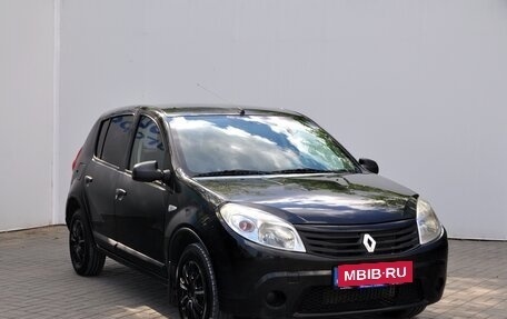 Renault Sandero I, 2012 год, 549 000 рублей, 3 фотография