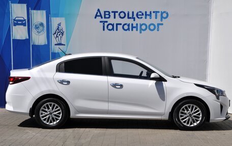 KIA Rio IV, 2021 год, 1 899 000 рублей, 4 фотография