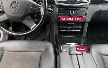 Mercedes-Benz E-Класс, 2011 год, 1 750 000 рублей, 16 фотография
