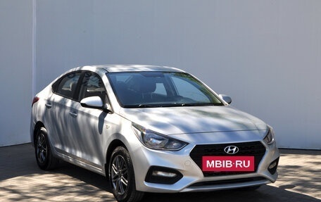 Hyundai Solaris II рестайлинг, 2017 год, 1 549 000 рублей, 3 фотография