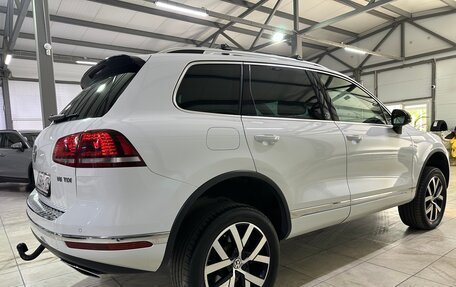 Volkswagen Touareg III, 2017 год, 3 550 000 рублей, 12 фотография
