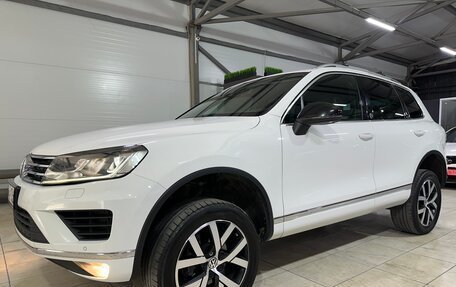 Volkswagen Touareg III, 2017 год, 3 550 000 рублей, 11 фотография
