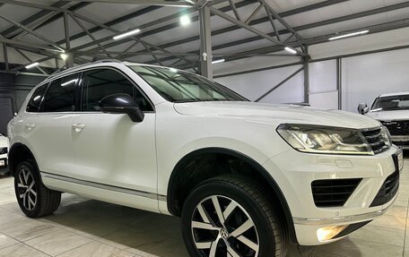 Volkswagen Touareg III, 2017 год, 3 550 000 рублей, 9 фотография