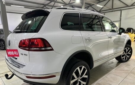 Volkswagen Touareg III, 2017 год, 3 550 000 рублей, 8 фотография