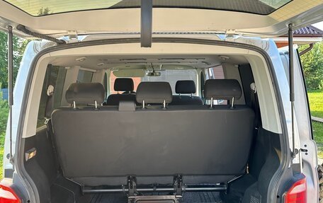Volkswagen Caravelle T6 рестайлинг, 2018 год, 3 100 000 рублей, 10 фотография