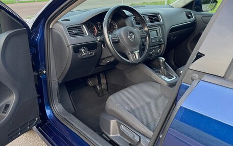 Volkswagen Jetta VI, 2014 год, 1 290 000 рублей, 13 фотография