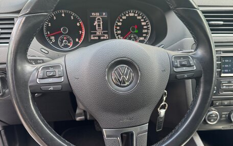 Volkswagen Jetta VI, 2014 год, 1 290 000 рублей, 16 фотография