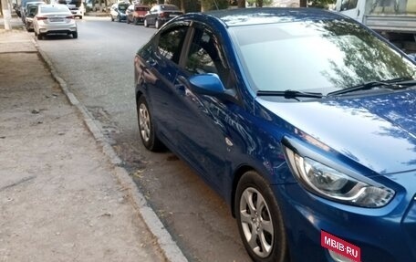 Hyundai Solaris II рестайлинг, 2012 год, 770 000 рублей, 6 фотография