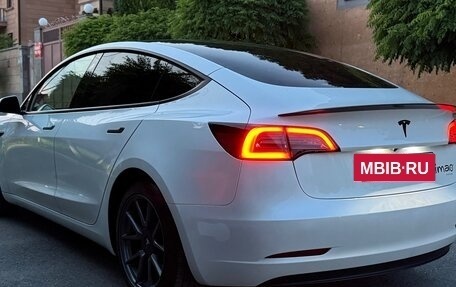 Tesla Model 3 I, 2023 год, 1 892 696 рублей, 5 фотография