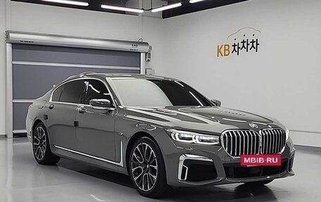BMW 7 серия, 2022 год, 6 000 000 рублей, 2 фотография