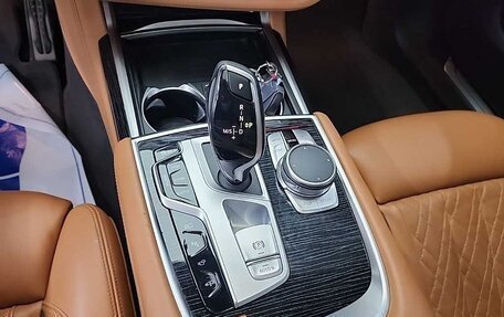 BMW 7 серия, 2022 год, 6 000 000 рублей, 9 фотография