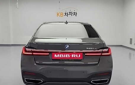 BMW 7 серия, 2022 год, 6 000 000 рублей, 4 фотография