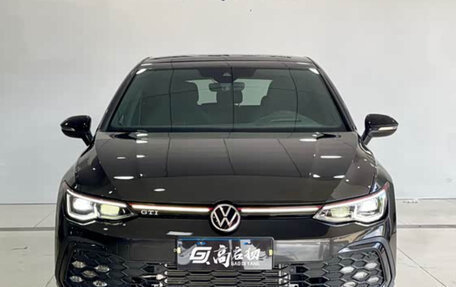 Volkswagen Golf GTI, 2022 год, 2 085 995 рублей, 2 фотография
